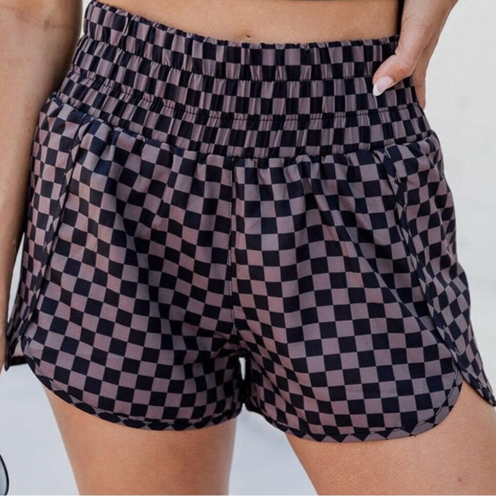 Black & Grey Checkered High-Waist Women’s Shorts Size Medium